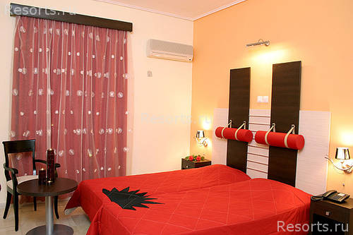 Ionis Art Hotel 6